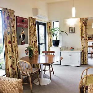 Magnolia House Blenheim