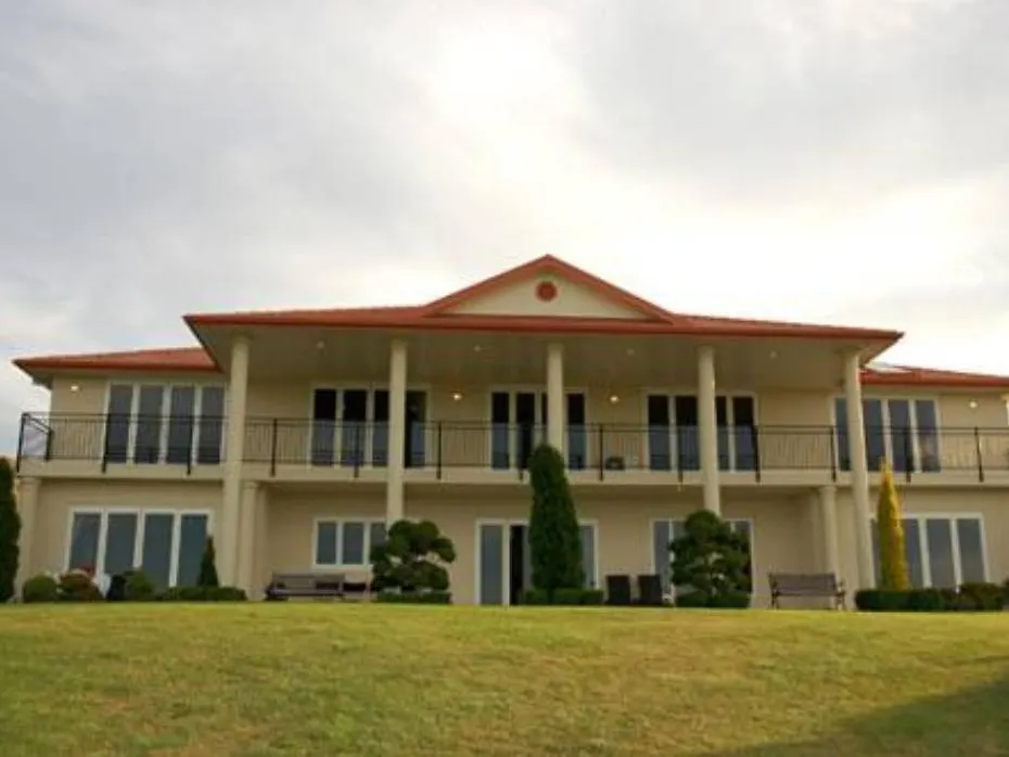 Angel Luxury Lodge Blenheim